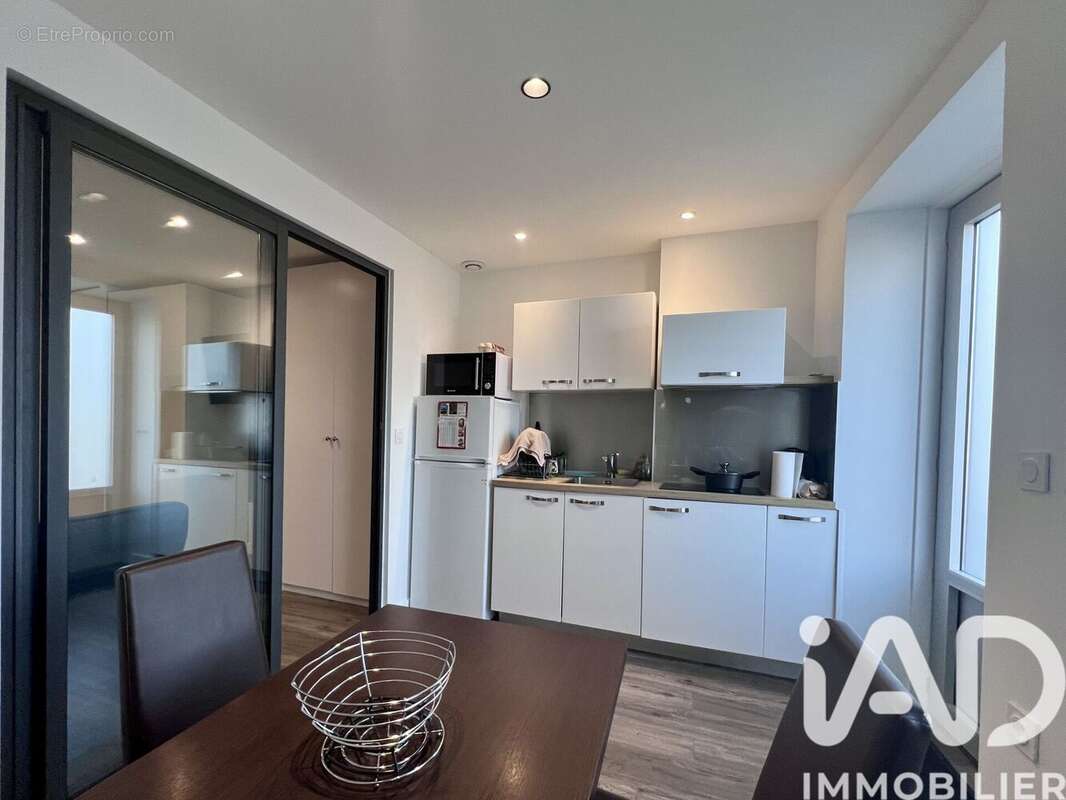 Photo 8 - Appartement à ALBIGNY-SUR-SAONE