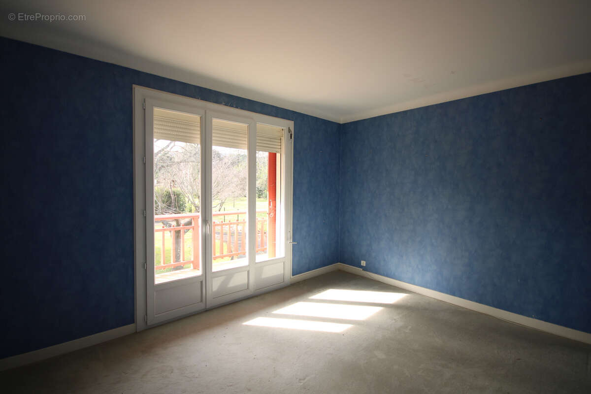 Maison à LAROQUE-D'OLMES