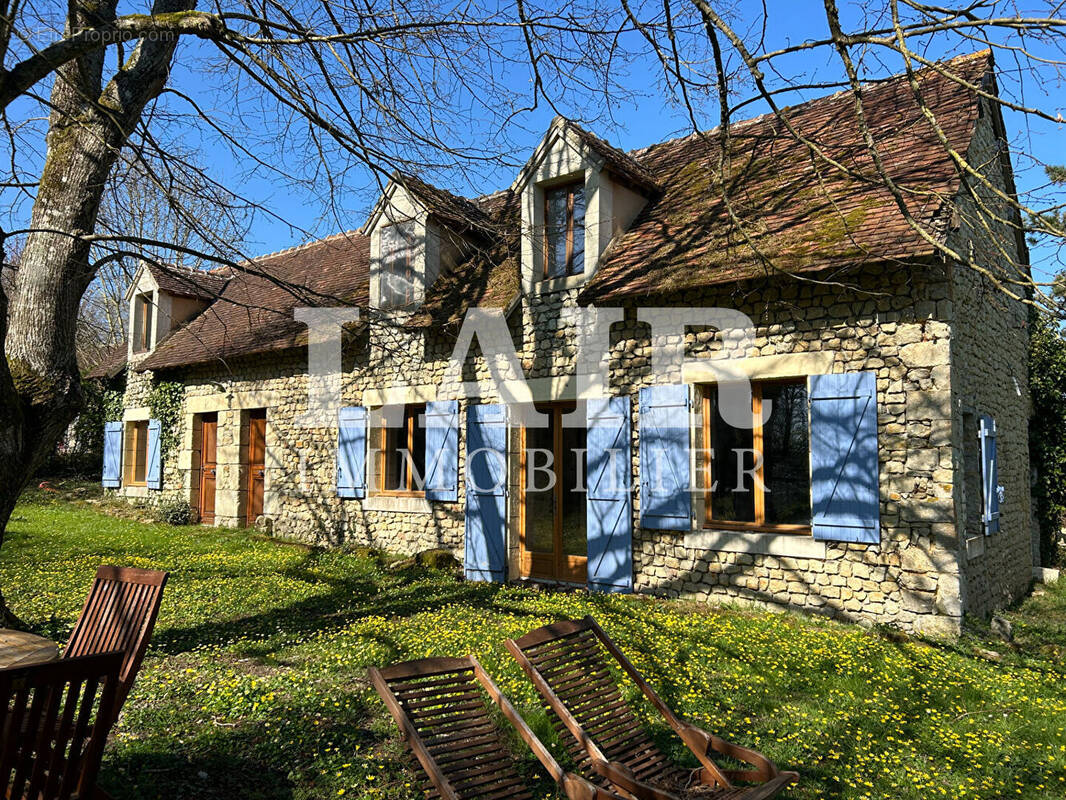 Maison à NOCE