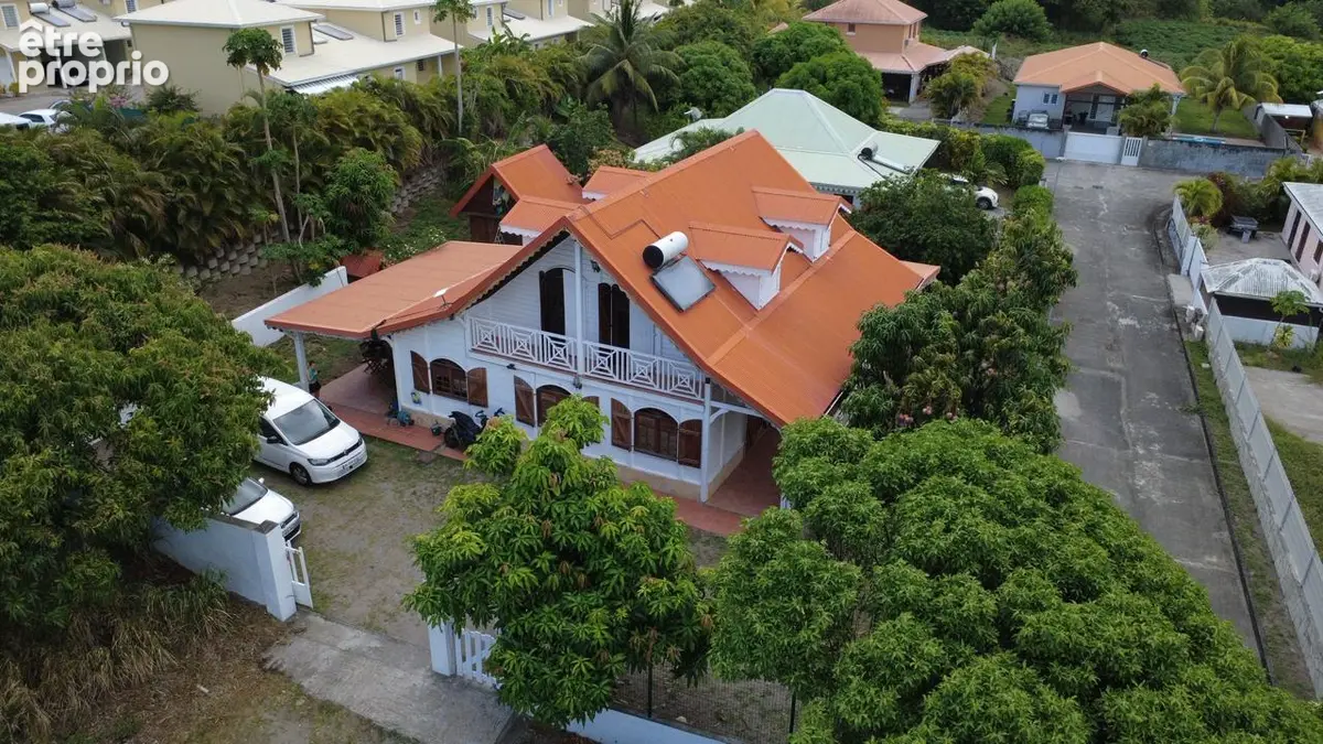 Maison à SAINT-PIERRE