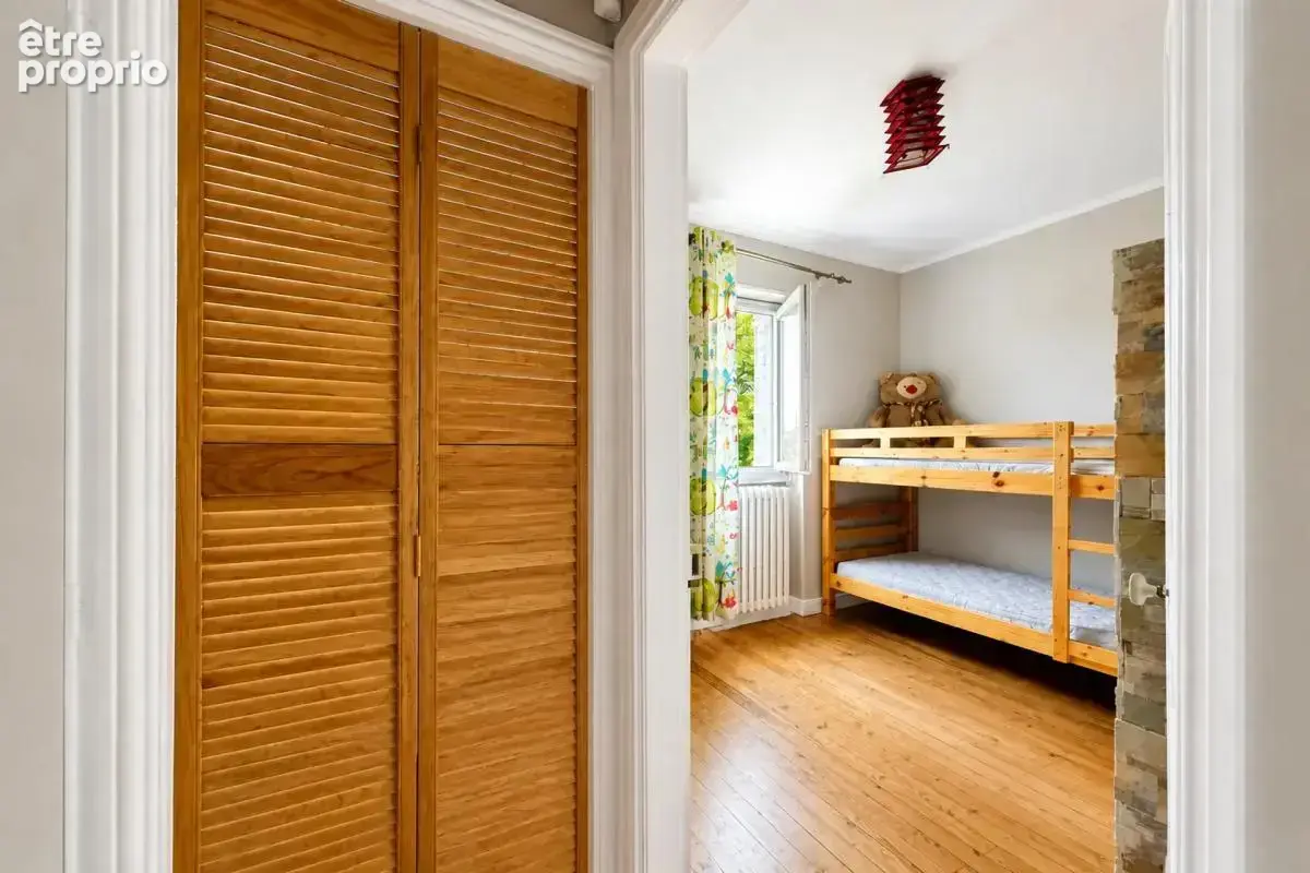 Appartement de charme, 5 pièces de 100 m² à Chamalières-Royat - photo 7