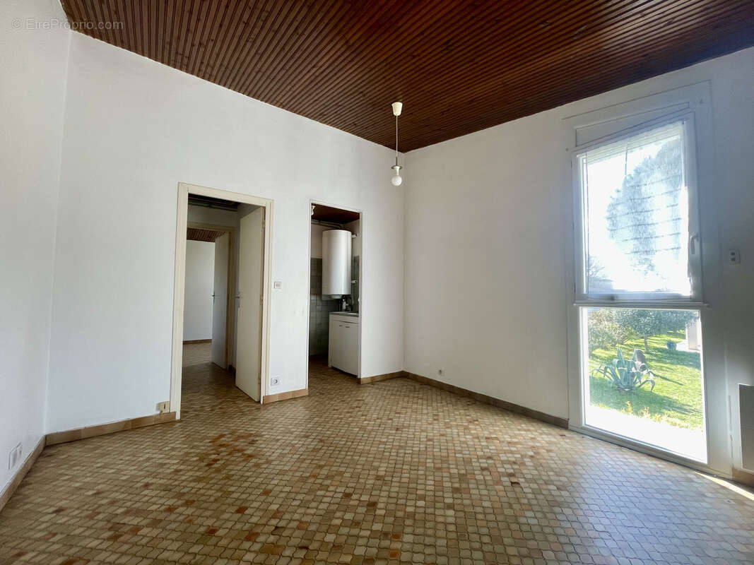 Appartement à VAUX-SUR-MER