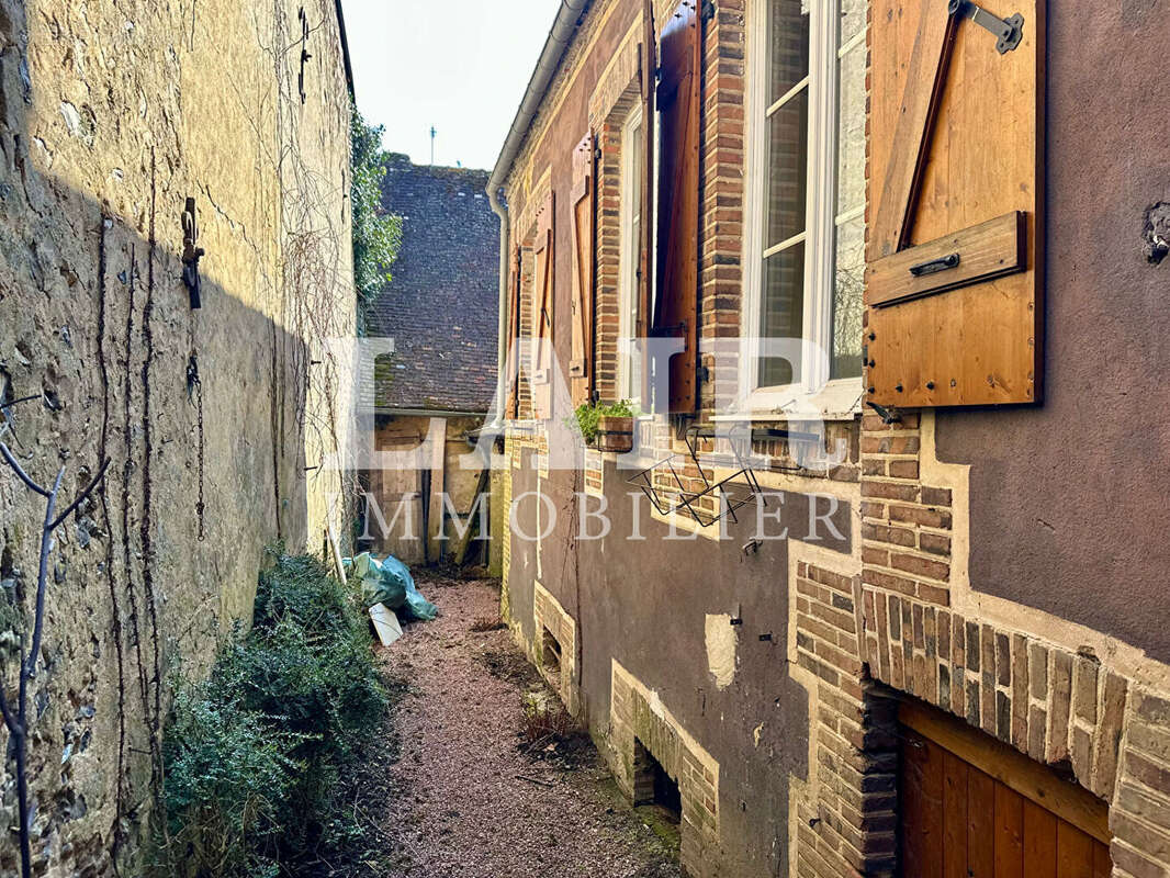 Maison à LONGNY-AU-PERCHE