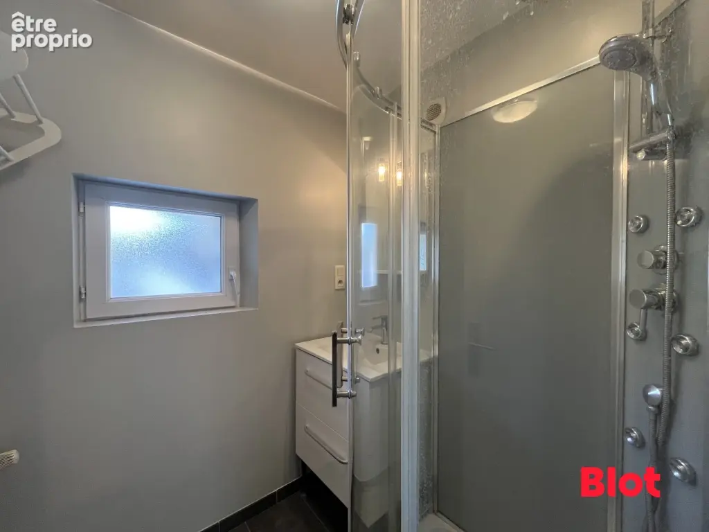 Maison 133 m² à Bain-De-Bretagne  - photo 9