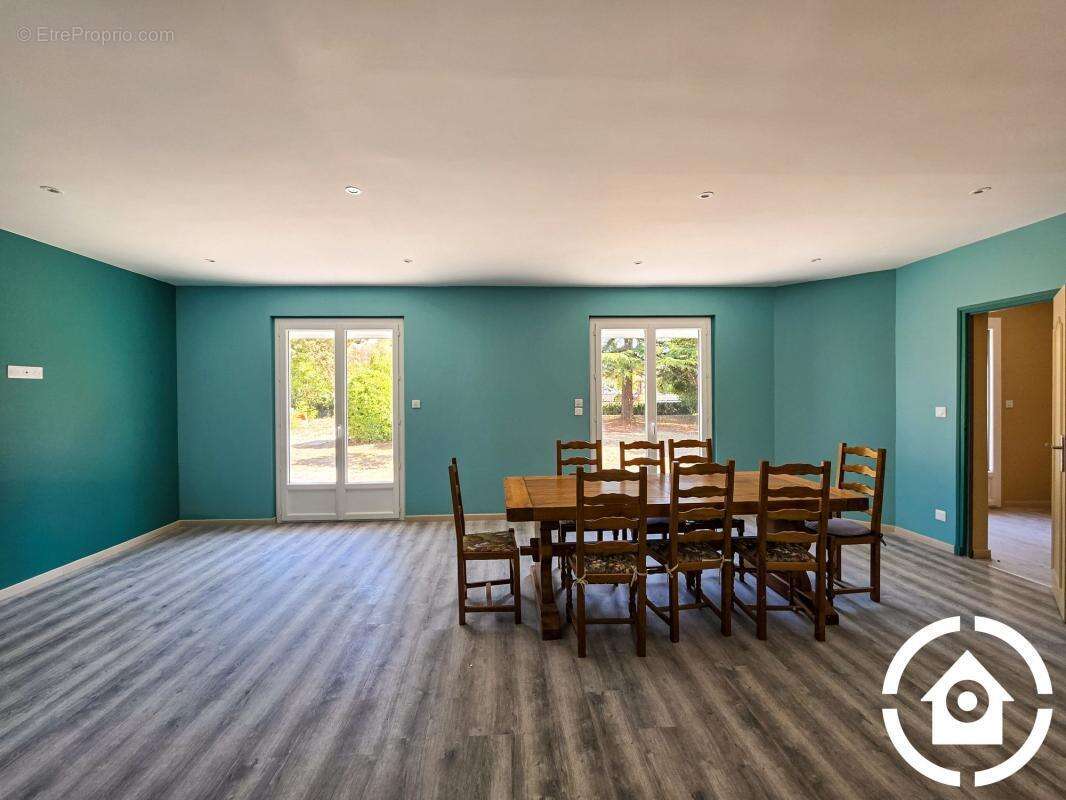 ? Maison de plain-pied rénovée - 84 m² - 3 chambres ? - photo 11