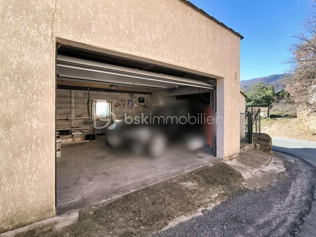 Garage 27m² - très bon état - Saint Vincent d'Olargues - photo 6