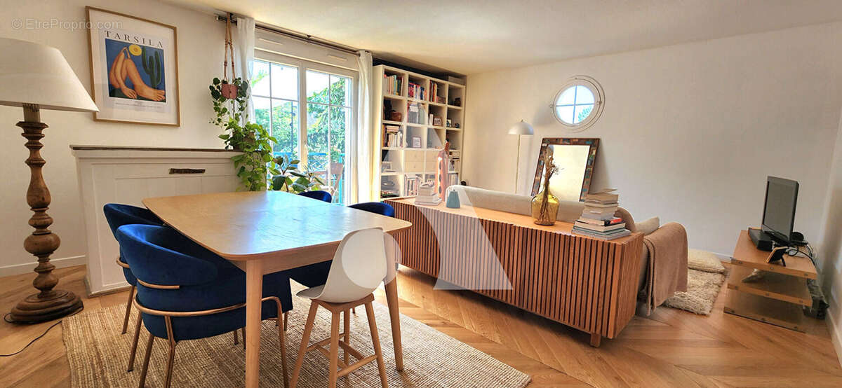 Appartement à SAINT-GRATIEN