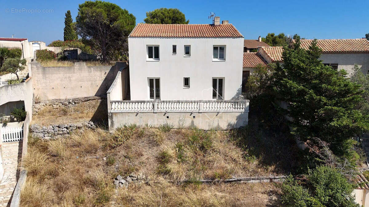 Maison Sausset Les Pins 6 pièce(s) 133 m2 - photo 4