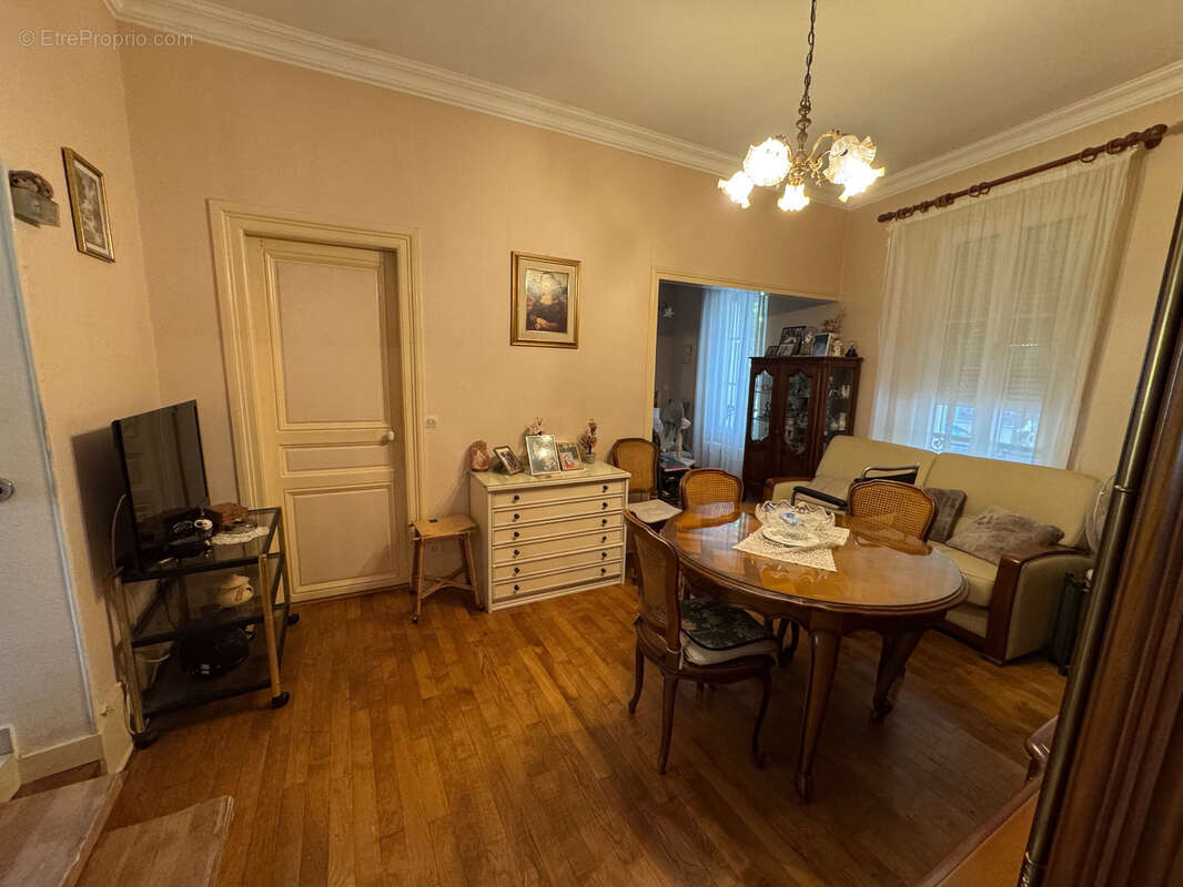 Maison à VERSAILLES