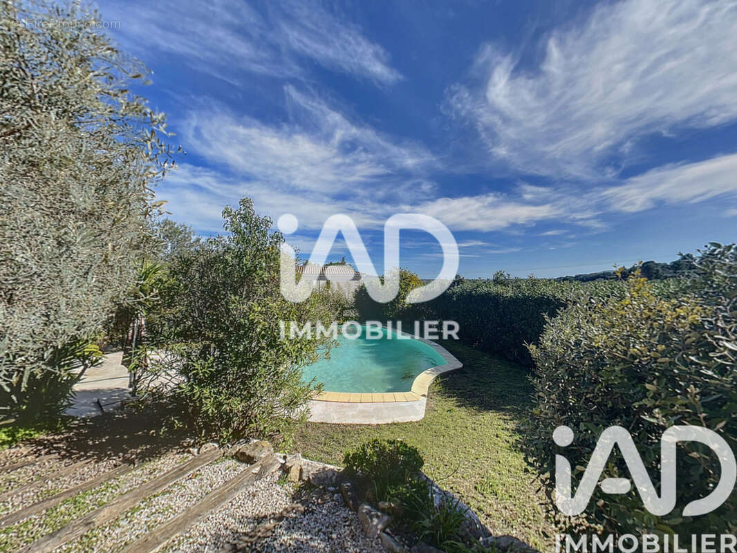 Photo 2 - Maison à POUSSAN