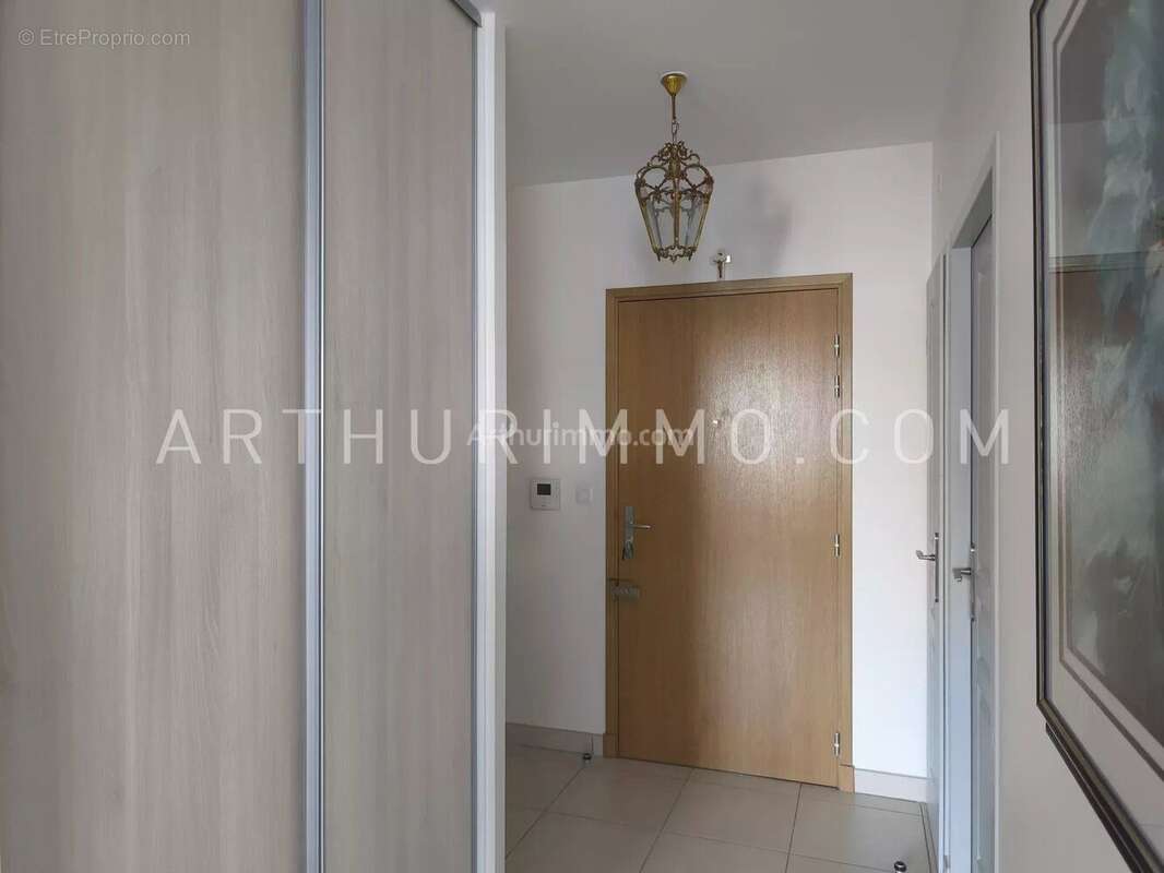Appartement à DAVEZIEUX