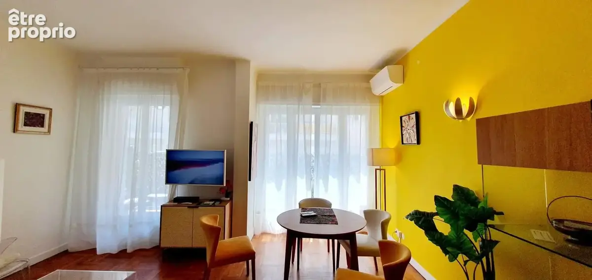 NICE CARRE D'OR - 2 pièces 55m² - photo 4