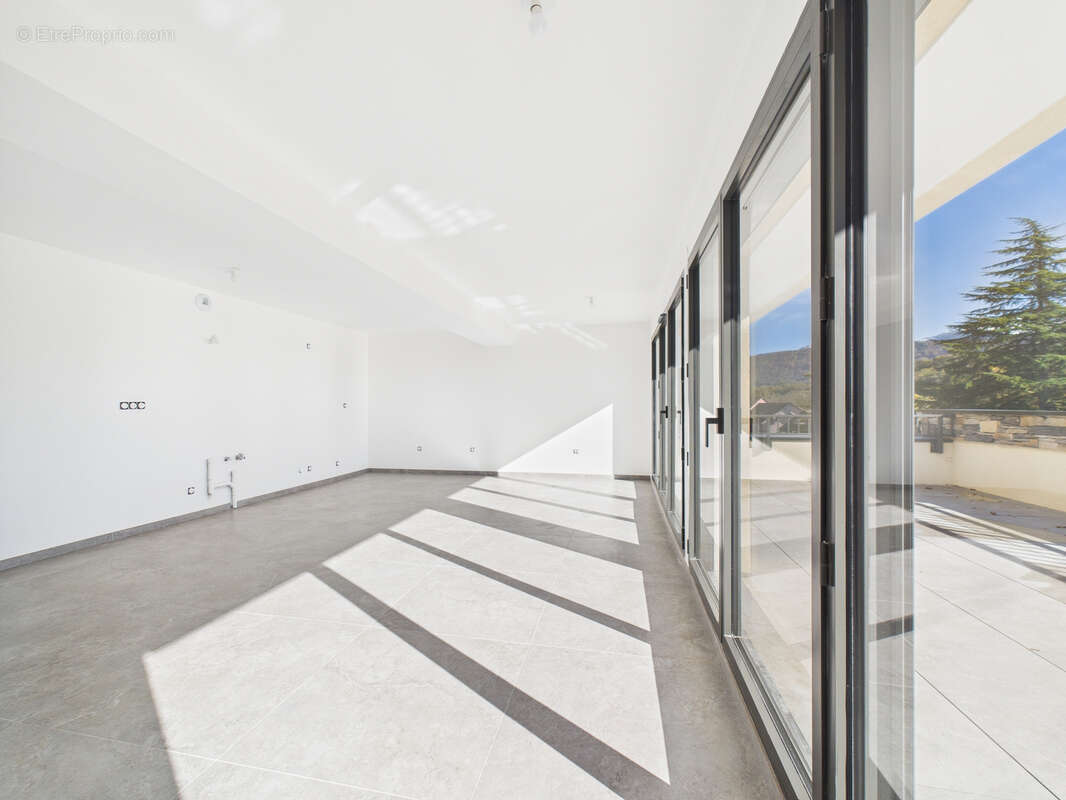 Appartement à MONTMELIAN