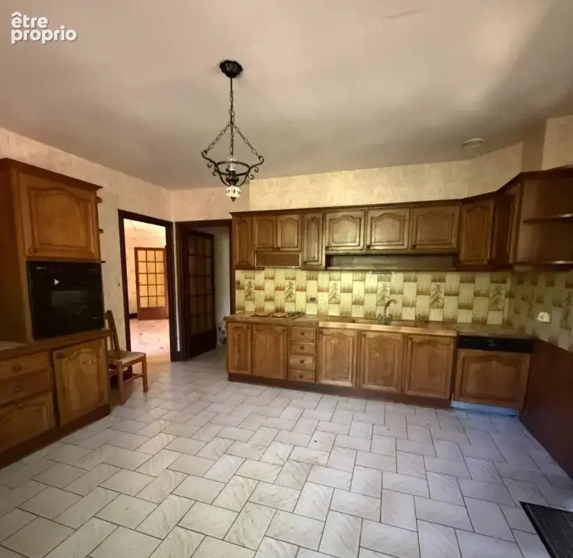 Mouthiers sur Boëme. Maison 118 m² avec  sous-sol sur  terrain de 2000 m² - photo 3