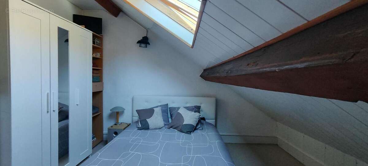 Maison 124m² sur un terrain de 6364 m² - photo 9