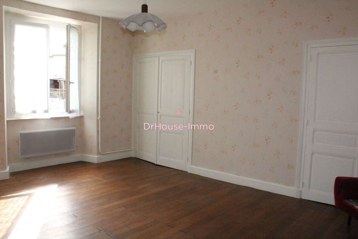 Maison à CHABANAIS