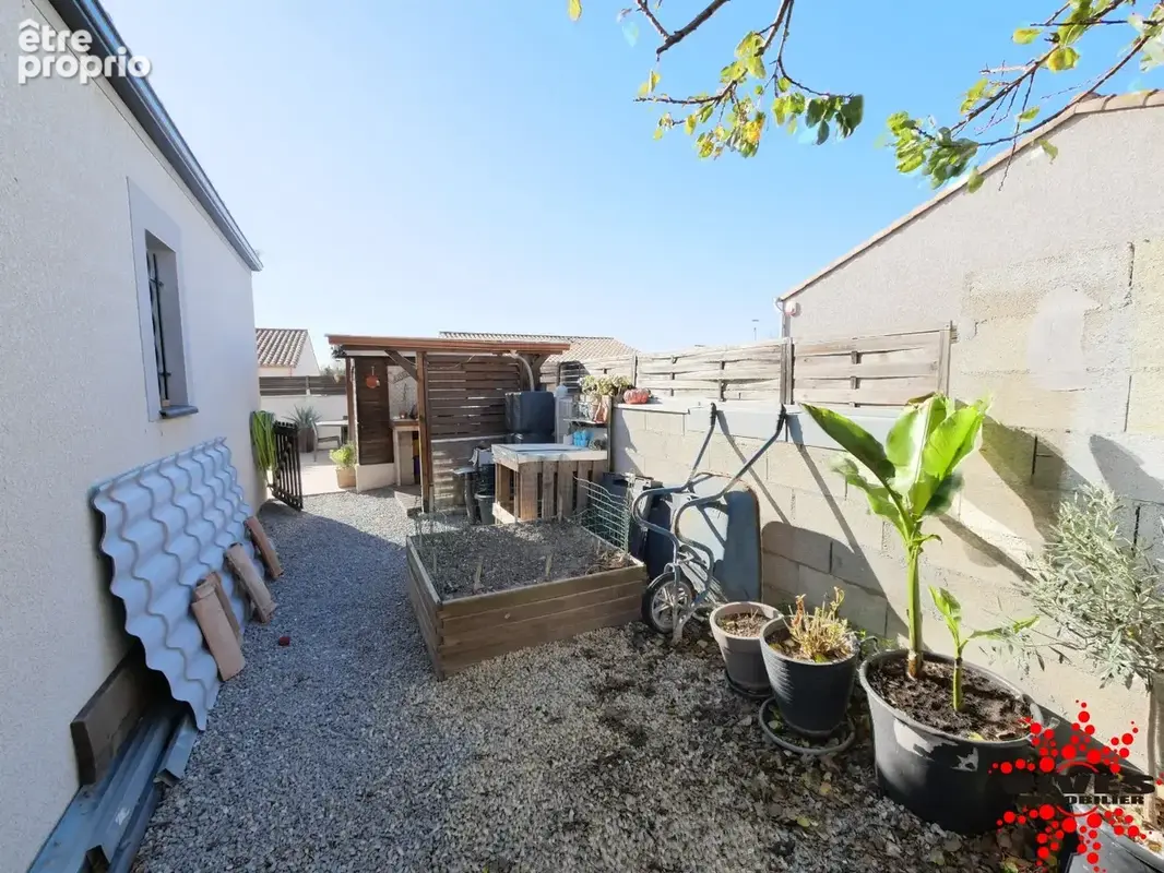 Villa contemporaine avec piscine dans un cadre privilégié - photo 18