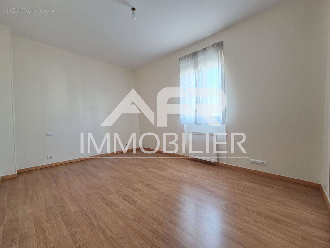 Maison à CARRIERES-SUR-SEINE