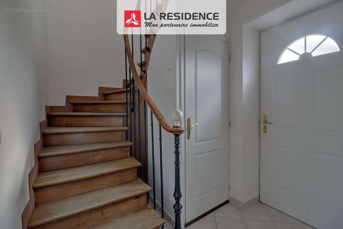 Maison à AUBERGENVILLE