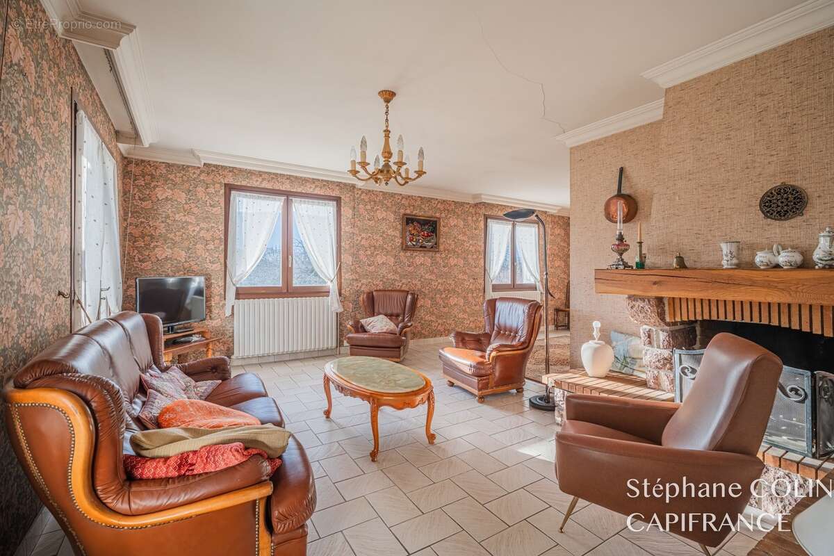 Maison à vendre 8 pièces EYBENS (38) - photo 10