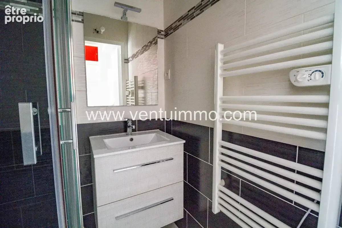 FRÉJUS Centre - TOURRACHE  Studio 27 m², piscine, tennis - photo 8