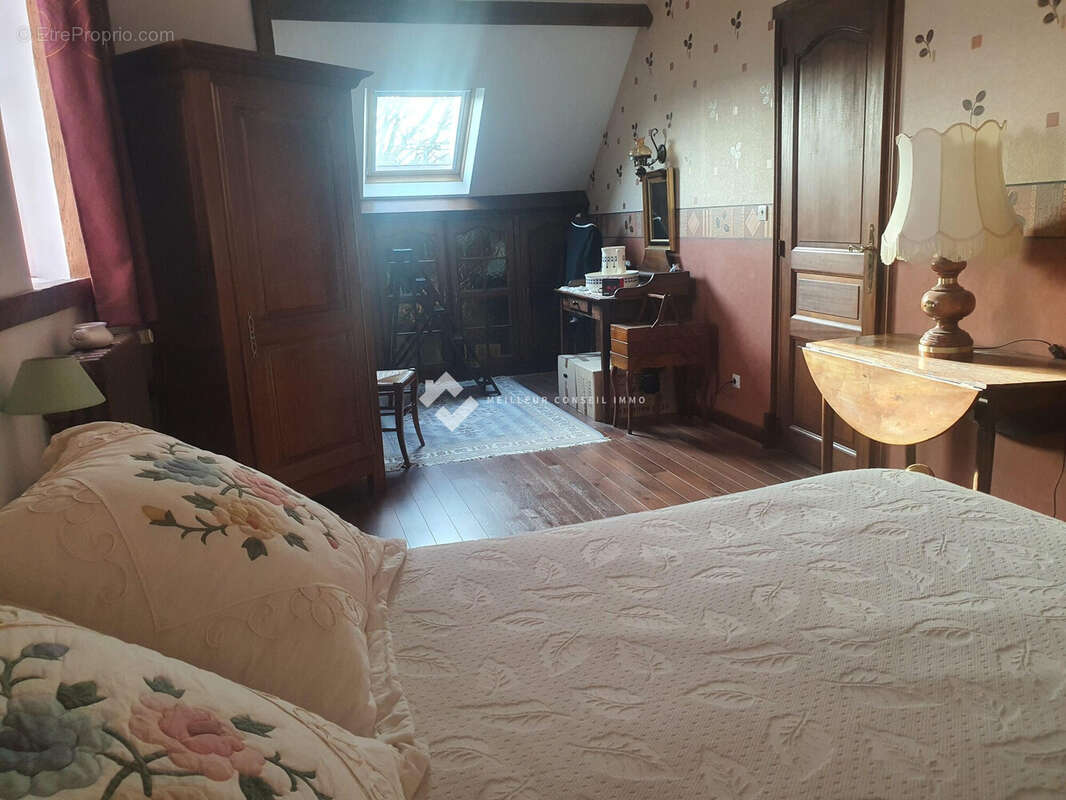 Maison 5 pièces 135 m² à vendre à Thomery (77810) - photo 9