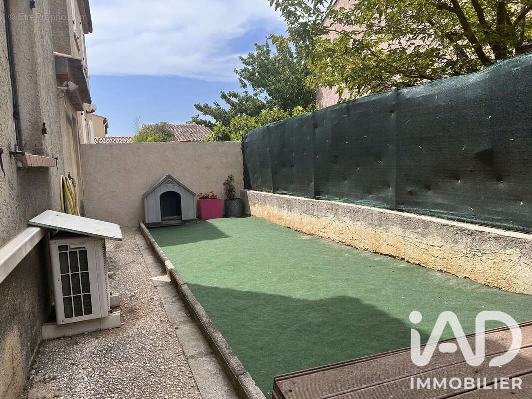 Maison 90 m² à La Crau  - photo 7