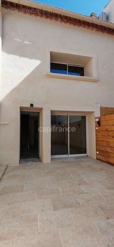 Appartement à EYRAGUES