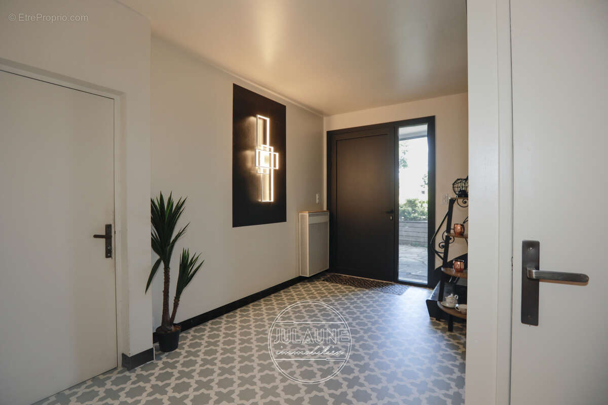 Maison d'exception avec piscine   Quartier Ouest de Limoges - photo 3