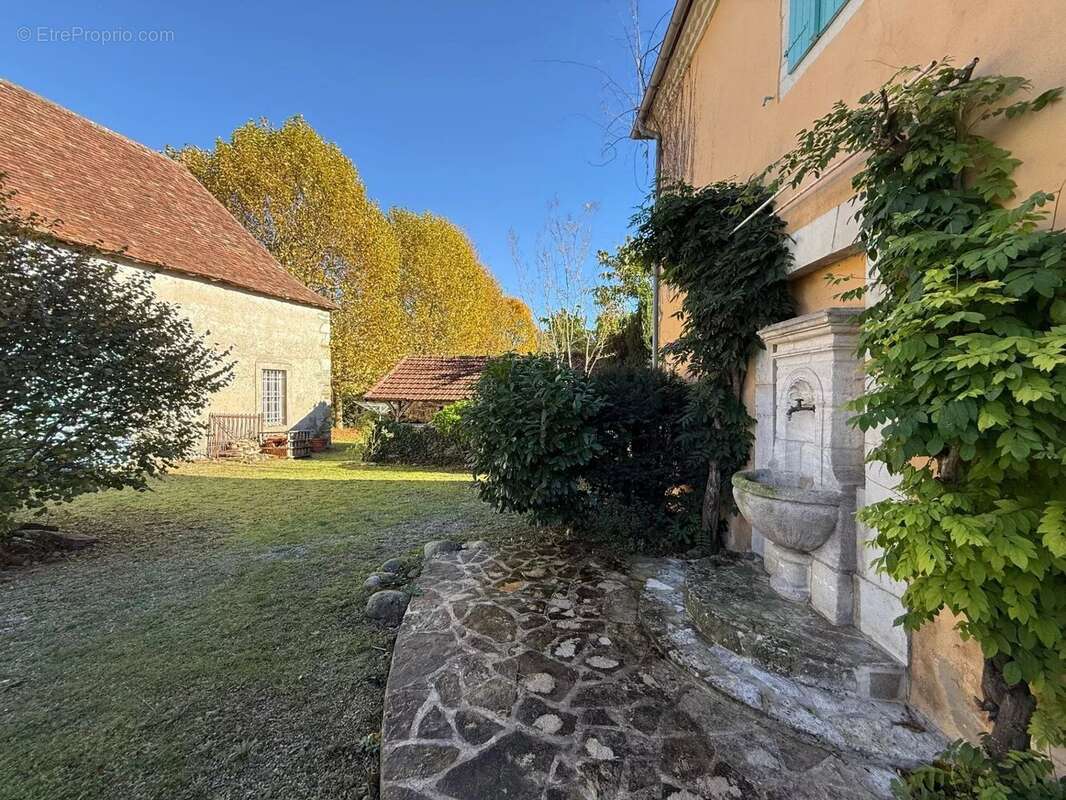 Maison à LAAS
