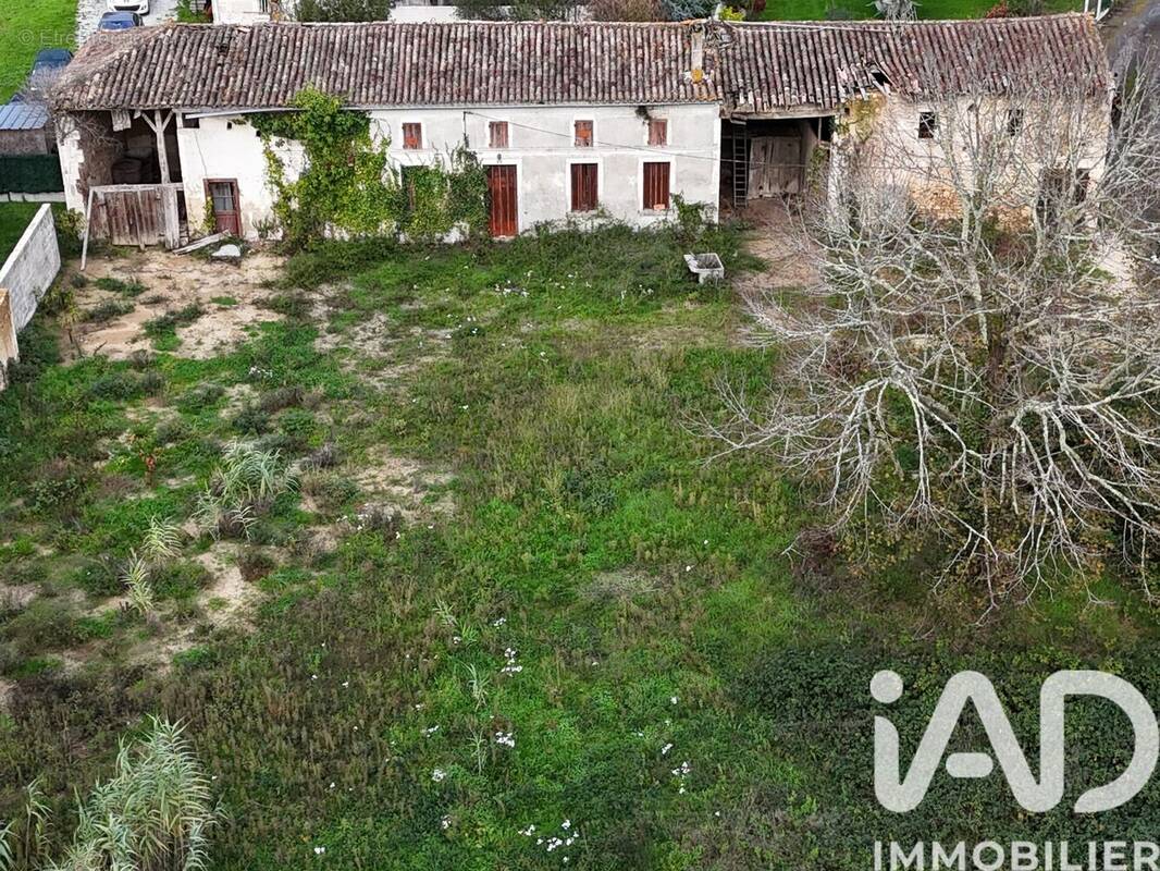 Photo 1 - Maison à CERCOUX