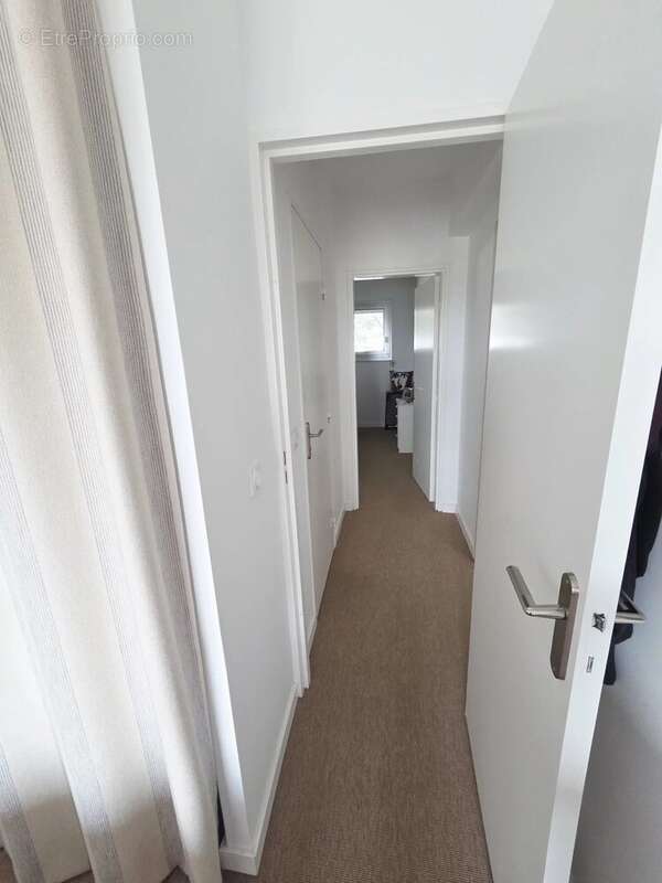 Appartement à VILLENEUVE-LOUBET