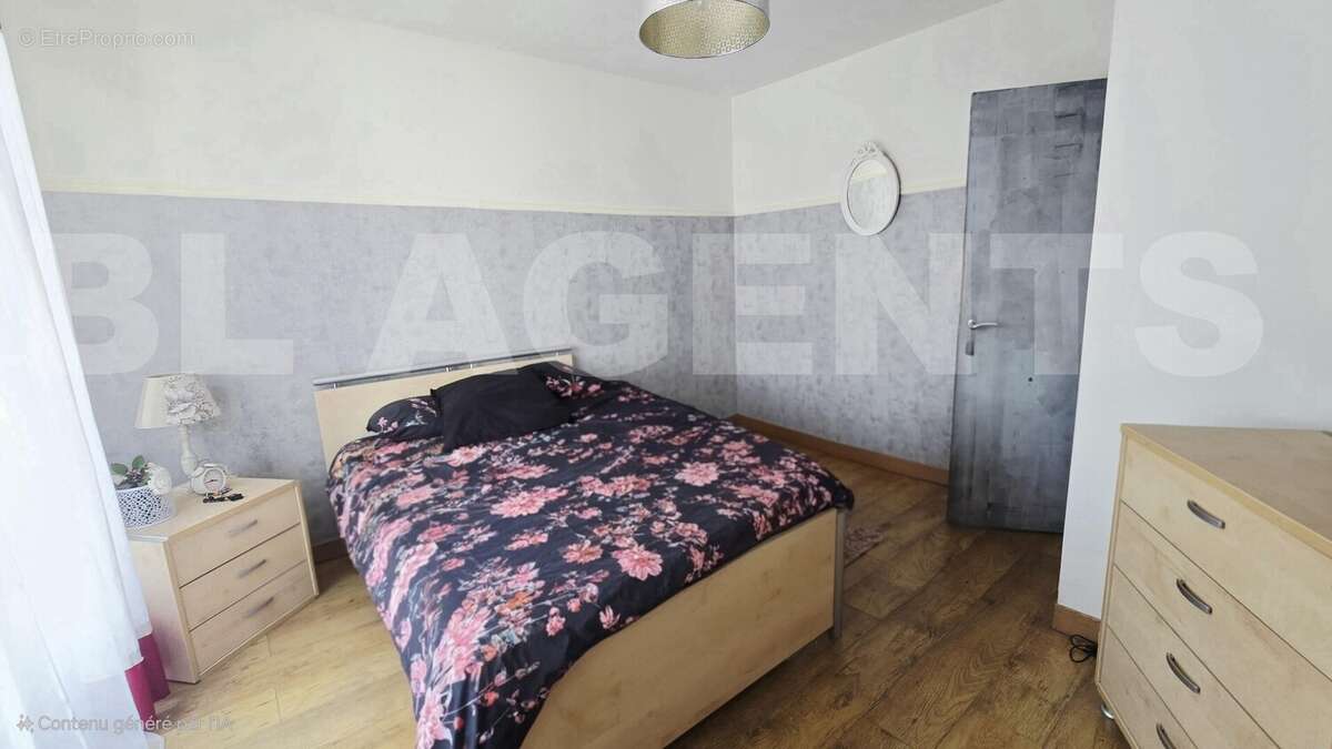 20250725_114142(1)(1)(1) - Maison à CHARLEVILLE-MEZIERES