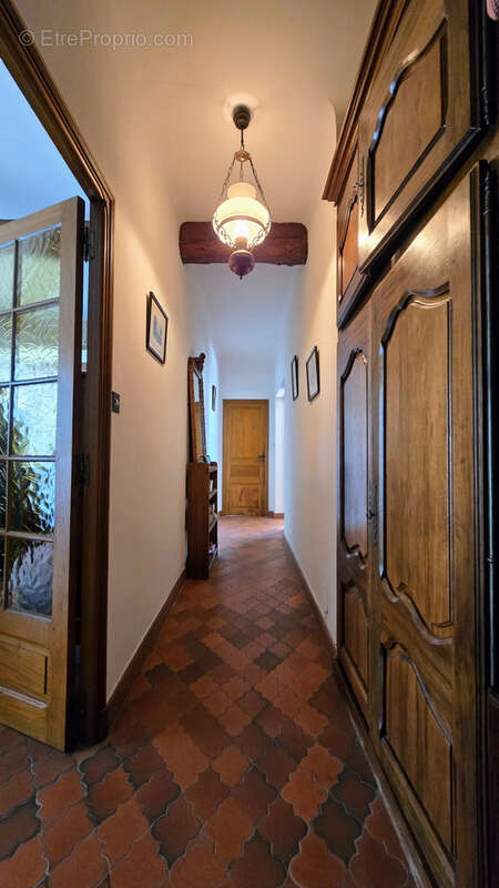 Maison à L&#039;ISLE-SUR-LA-SORGUE