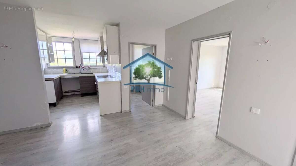 INGWILLER (67) - Maison 334m² avec Cave, Cour et Jardin sur 95 ares - photo 14