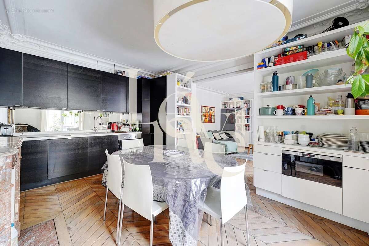 Appartement à PARIS-5E