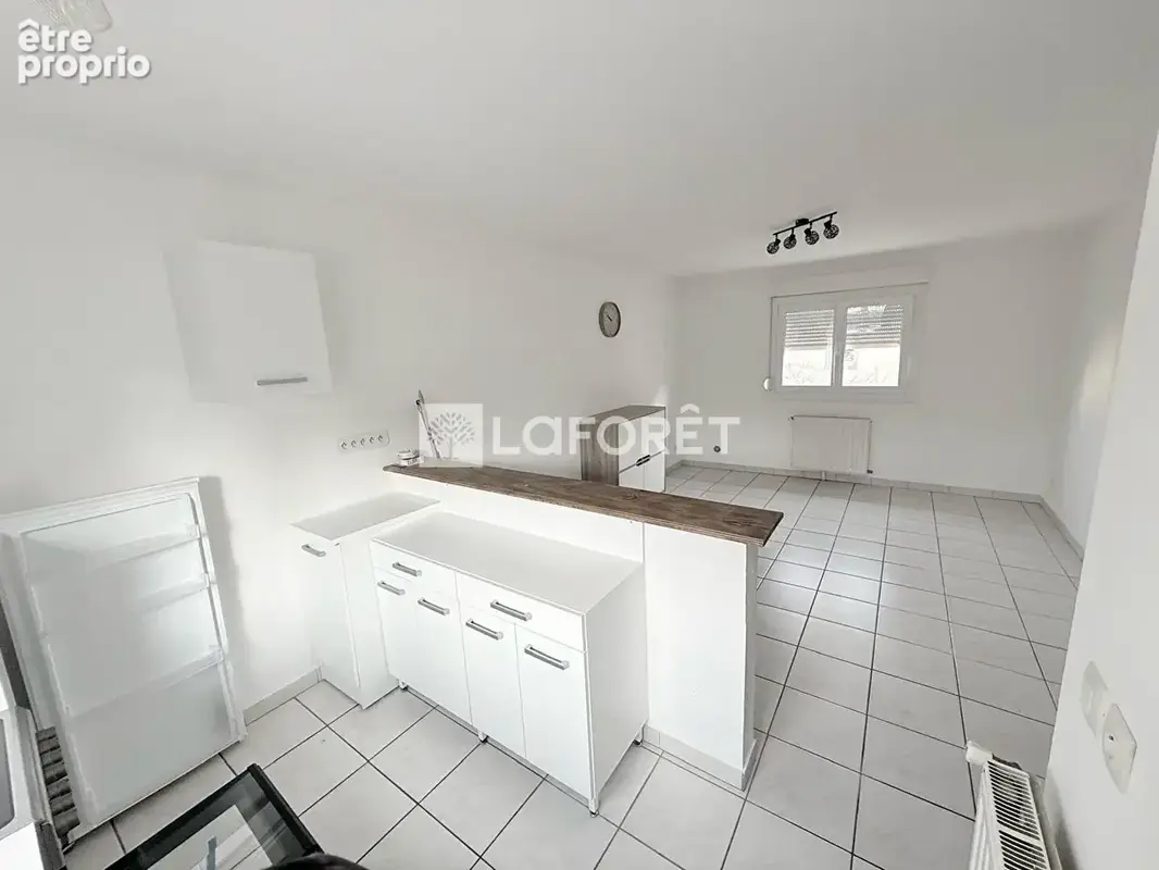 Appartement à HERICOURT