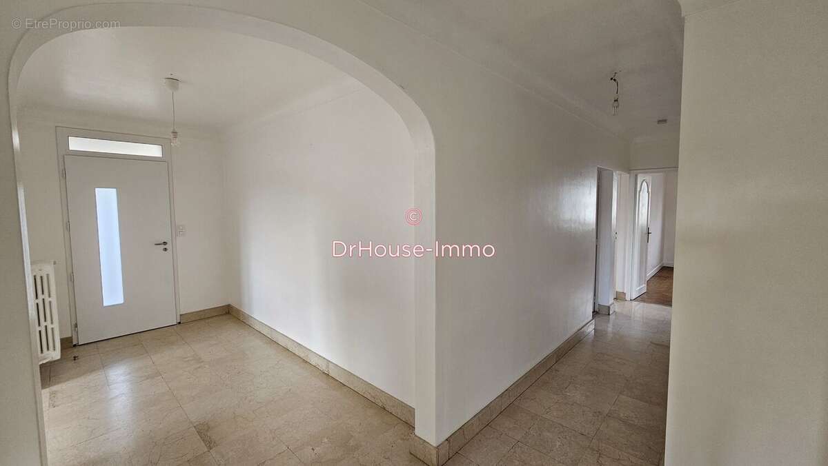 Maison à CHANGE