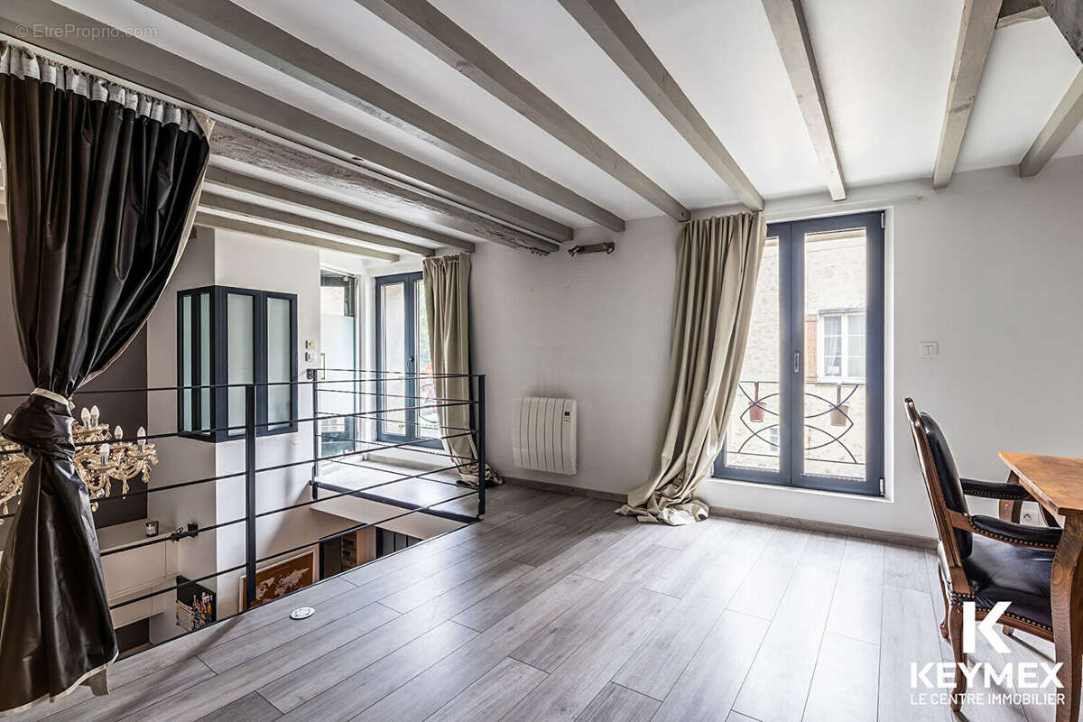 Maison à VIARMES