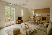 Appartement à CHATEL-SAINT-GERMAIN