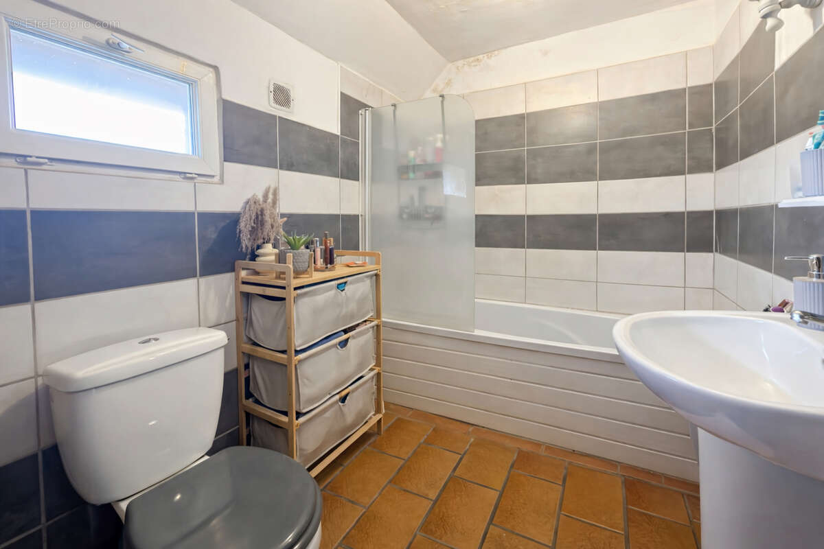 Maison à SAINT-PIERRE-LES-ELBEUF