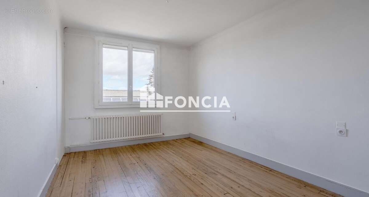 Maison à CONNERRE