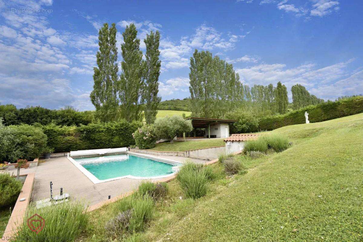 Maison à SAINT-YBARS