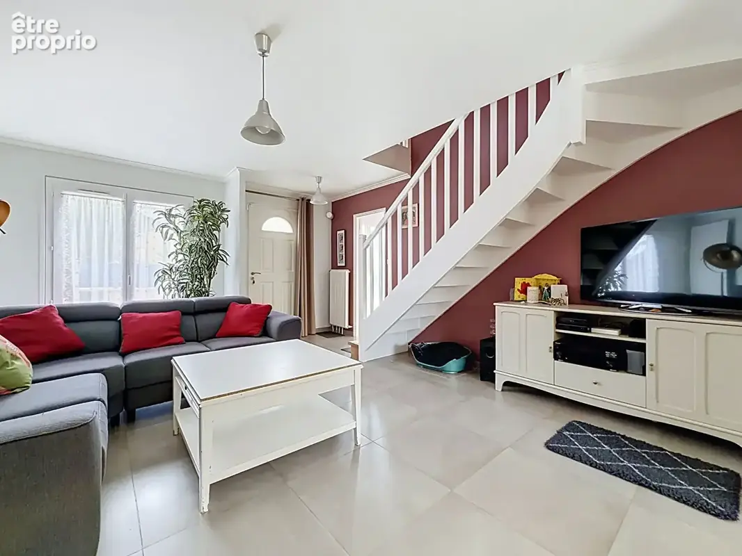 Maison 4 pièces 105 m² à vendre à Maurepas (78310) - photo 2