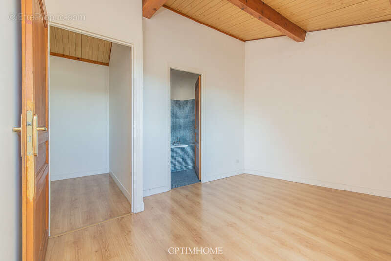 Appartement à PUTEAUX