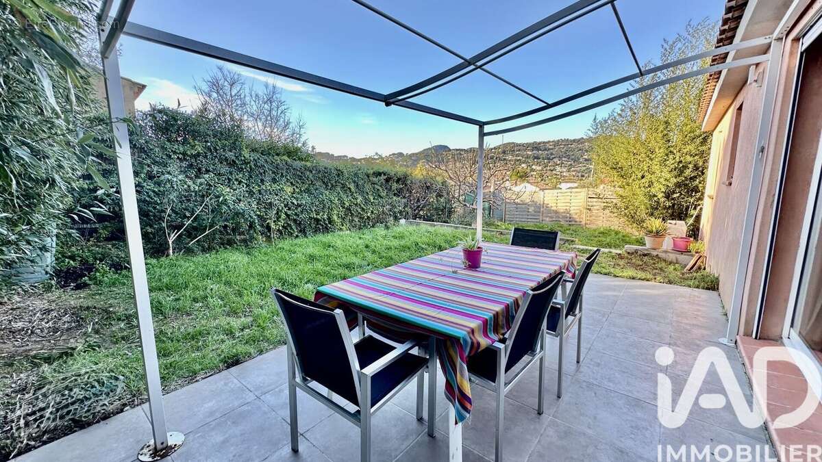 Photo 5 - Maison à OLLIOULES