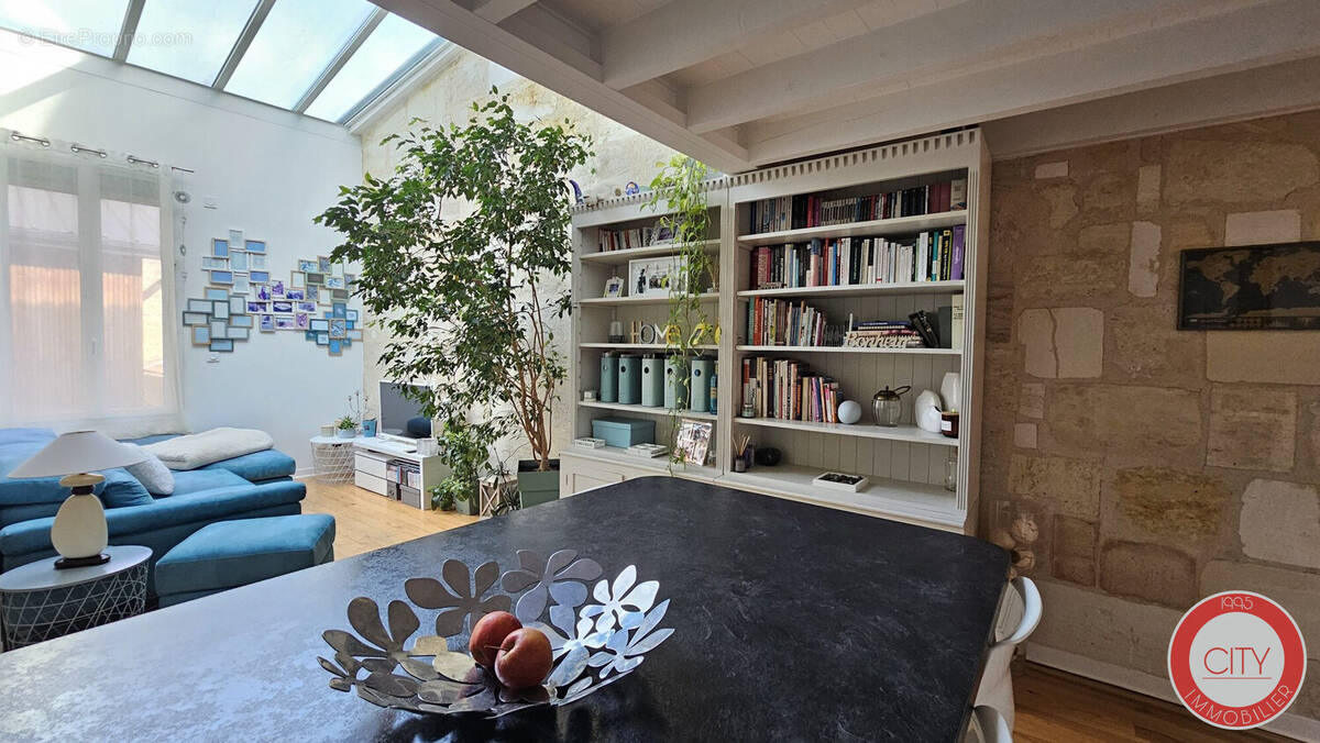 Appartement à BORDEAUX