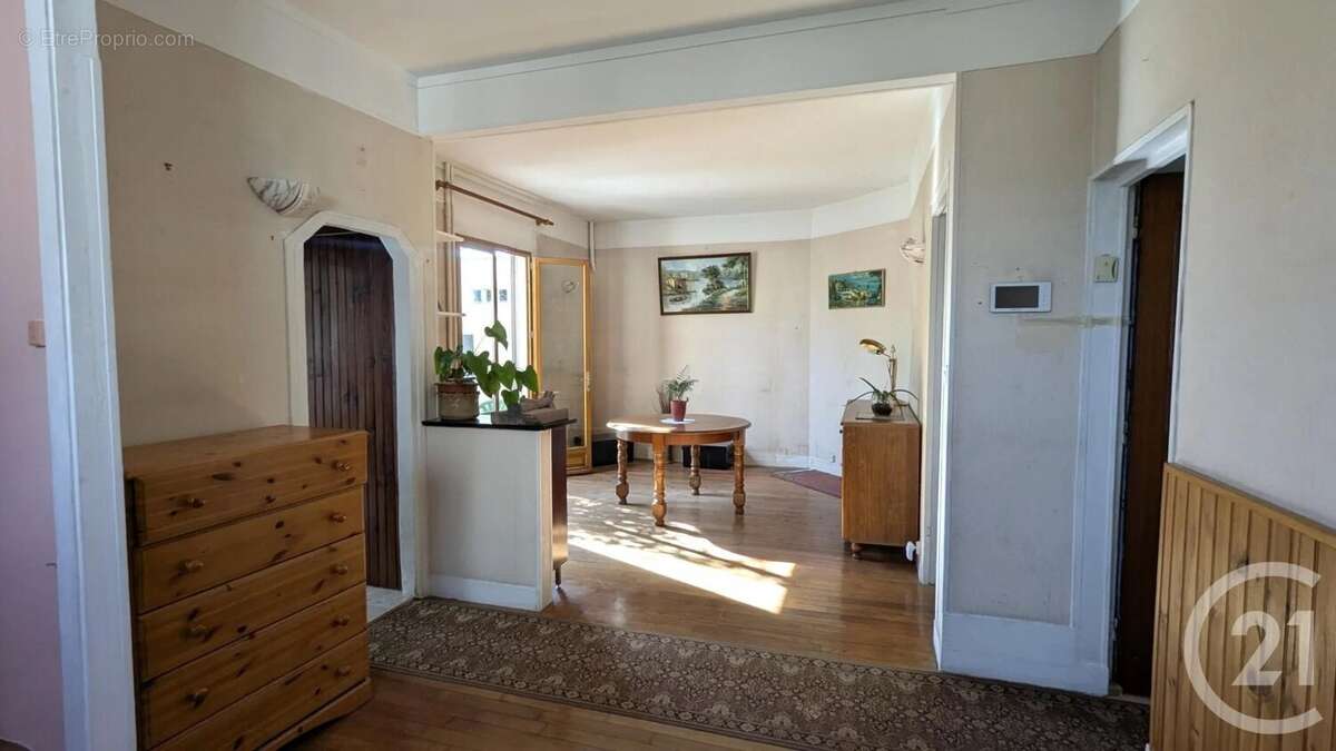 Maison à CHAMPIGNY-SUR-MARNE