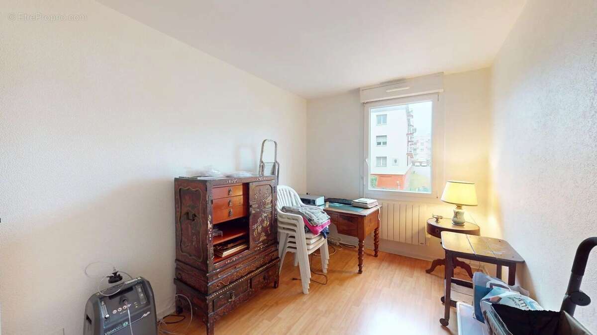 Appartement à MAINVILLIERS