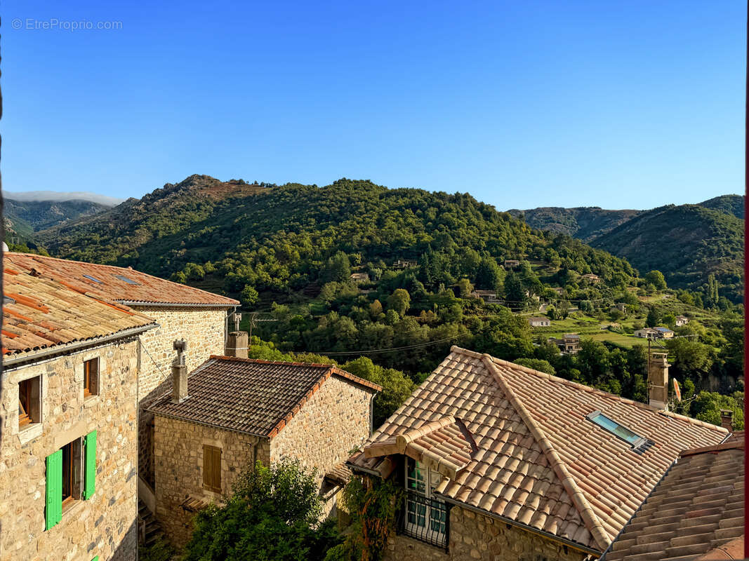 Maison à ANTRAIGUES-SUR-VOLANE